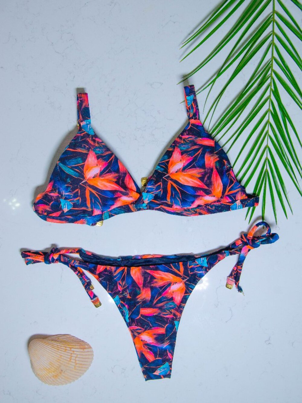 Rio Açu Brazilian Reversible Triangle Bikini Set | Navy Blue | Size M | NWT